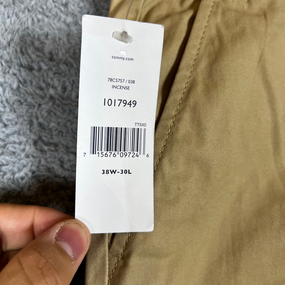 Tommy Hilfiger Chino Pants Mens 38x30 Tailored Fit Khaki Incense Casual Formal - Picture 5 of 11